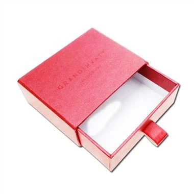 Kaxxi ta 'ġojjellerija ta' l-ippakkjar ta 'lussu